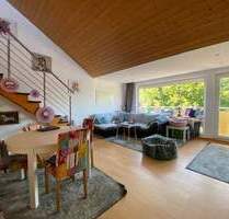 Charmante Galerie-Wohnung mit Balkon und Wohlfühlatmosphäre in Wevelinghoven - Grevenbroich