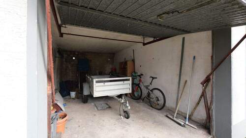 Garage - 