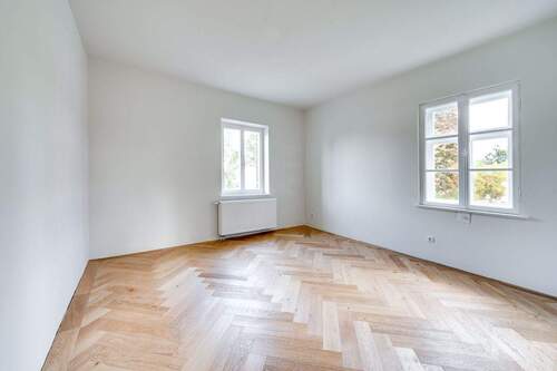 Zimmer - 7 Zimmer Einfamilienhaus zum Kaufen in Starnberg