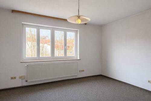 Wohnen - 4 Zimmer Einfamilienhaus zum Kaufen in Nennslingen