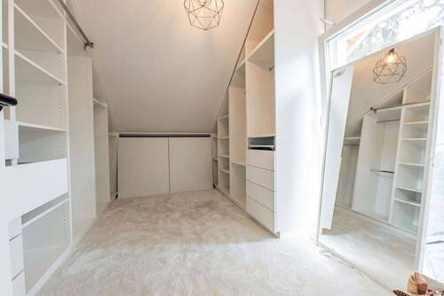 1.1 Ankleidezimmer - 