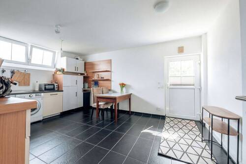 1.2 Eingang & Küche - 