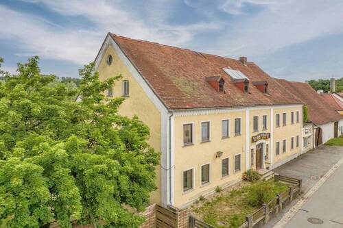 Bild 3 - 2 Zimmer Mehrfamilienhaus, Wohnhaus in Vilshofen an der Donau