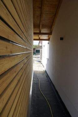 Überdachter Eingangsbereich - 