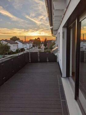 Balkonaussicht über den Dächer in Ringsee - 2 Zimmer Terrassenwohnung zum Kaufen in Ingolstadt
