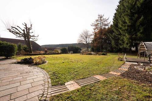 weitläufiger Garten mit Terrasse - Einfamilienhaus mit 430,00 m&sup2; in Herrischried zum Kaufen