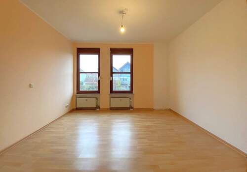 Schlafzimmer - 4 Zimmer Etagenwohnung zum Kaufen in Hemhofen