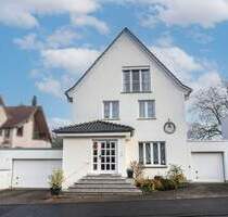 Außergewöhnliches Einfamilienhaus mit Indoor-Pool & Sauna in sehr guter, zentraler Wohnlage - Bad Kreuznach