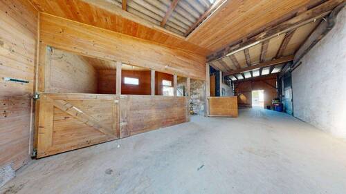 Scheune - Pferdeboxen - 