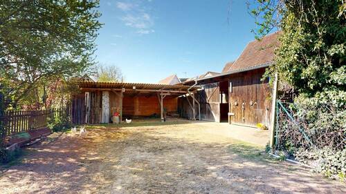 Freifläche - Unterstand - 