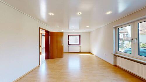 Wohnzimmer - 5 Zimmer Einfamilienhaus in Barbelroth