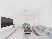 Wohnzimmer mit Essbereich - 