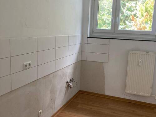 Beispielhaftes Bild der Küche. Die Küche der angebotenen Wohnung kann abweichen. - 