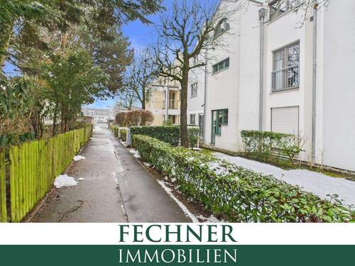 Außenansicht - Sofort verfügbar! Geräumige 2-Zimmer-Wohnung mit Terrasse & TG-Stellplatz in ruhiger Lage IN-Nord!