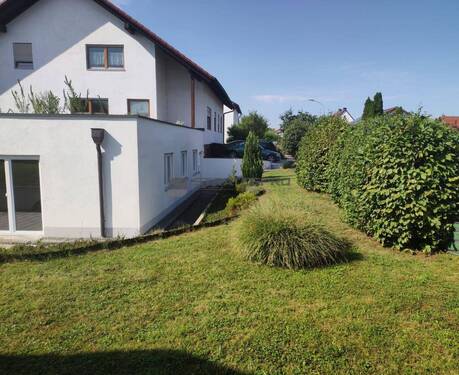 Außenansicht - 1 Zimmer Mehrfamilienhaus, Wohnhaus zum Kaufen in Essenbach
