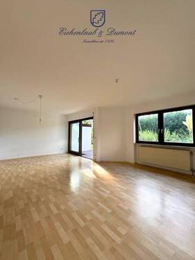 Wohn- & Esszimmer - 2 Zimmer Etagenwohnung in Saarlouis