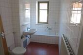 Bad - Etagenwohnung mit 65,00 m² in Vilsbiburg zur Miete