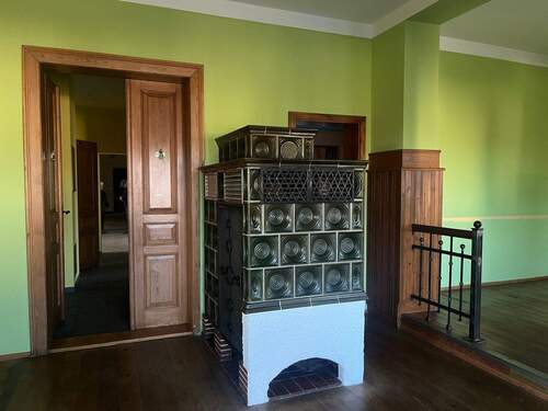 Restaurant-Gastraumzugang - 9 Zimmer Gewerbeobjekt (Büro, Produktion, Verkauf) in Greiz