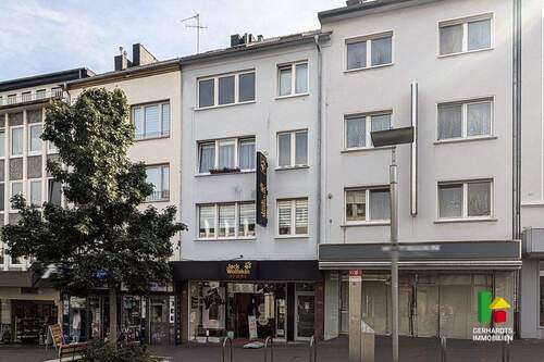 Straßenansicht - Mehrfamilienhaus, Wohnhaus in Mönchengladbach