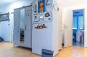 Wohnbereich_Flur - 3 Zimmer Etagenwohnung in München