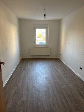04 Schlafen.jpeg - Etagenwohnung mit 47,30 m&sup2; in Riesa zur Miete
