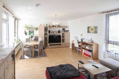 Wohnzimmer(1) - 2 Zimmer Etagenwohnung zum Kaufen in Markranstädt