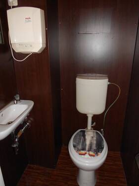 WC - 