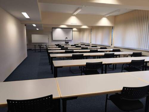 Schulungsraum 0.03 - Büro zur Miete in Lichtentanne-Stenn