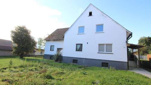 IMG_0098Zweifamilienhaus Anbau 1987 - Mehrfamilienhaus, Wohnhaus mit 249,00 m² in Dombühl zum Kaufen