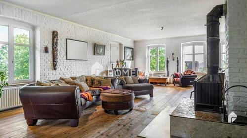 1. OG Wohnzimmer 1 - 