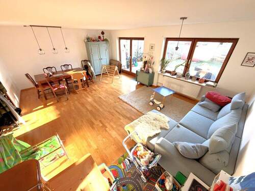 Wohnzimmer - 3 Zimmer Reihenmittelhaus zur Miete in Penzberg