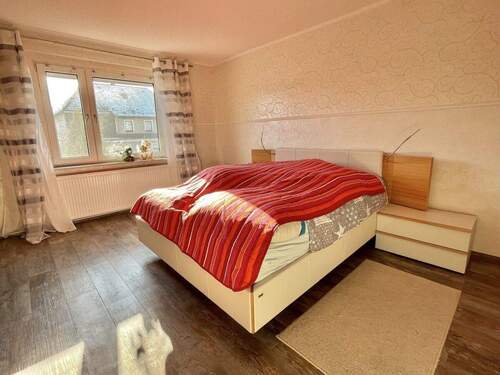 Zimmer 1 Dachgeschoss - 