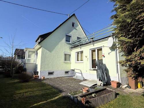 Seitenansicht - 6 Zimmer Einfamilienhaus zum Kaufen in Wirges