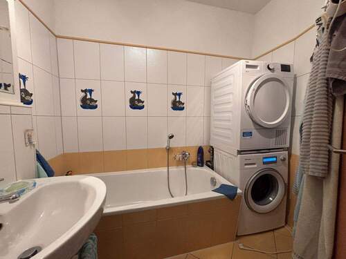 Badezimmer - Etagenwohnung mit 76,70 m&sup2; in Leipzig zum Kaufen