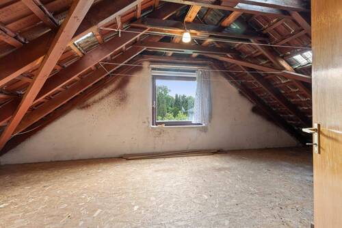 Zimmer 2 Dachgeschoss - 