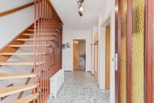 Diele - 6 Zimmer Einfamilienhaus in Hamburg / Rahlstedt