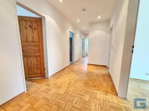 Flur - 3 Zimmer Etagenwohnung zur Miete in Schönkirchen