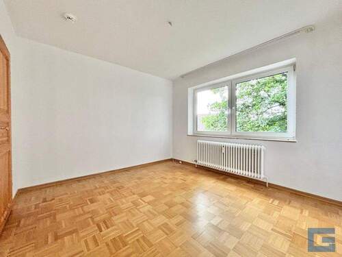 Zimmer 3 - 