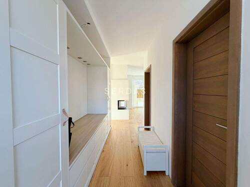 Flur EG - Einfamilienhaus mit 189,00 m² in Röhrmoos zum Kaufen