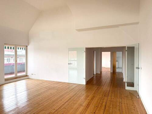 Zimmer - Etagenwohnung mit 136,00 m&sup2; in Berlin zum Kaufen