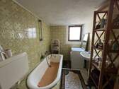 OG - Badezimmer (Vorderhaus) - 