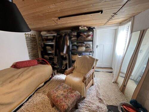 OG - Schlafzimmer (Vorderhaus) - 