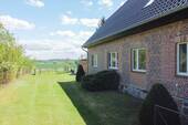 Einfahrt zum Hof - 
