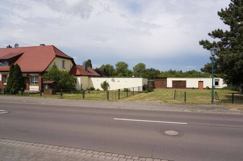 DHH, Nebengebäude u. Bauland - * Doppelhaushälfte, Nebengebäude u. Bauland * - großzügiges Objekt in Königsborn