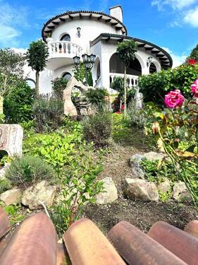 Garten - als medialer Heilgarten angelegt - 5 Zimmer Bauernhaus, Landhaus in Dattenberg