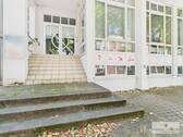 Zugang zur Einheit - 9 Zimmer Büro zur Miete in Saarbrücken / Malstatt-Burbach