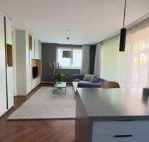 Seniorengerechte 3-Zi-ETW mit Designermöbeln und eigenem Garten! - Offenbach am Main