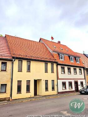 Straßenansicht - Mehrfamilienhaus, Wohnhaus mit 132,00 m&sup2; in Döbeln zum Kaufen