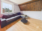 Schlafzimmer 1/3 - 