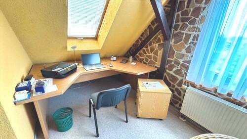 Arbeitsplatz Dachgeschoss - 